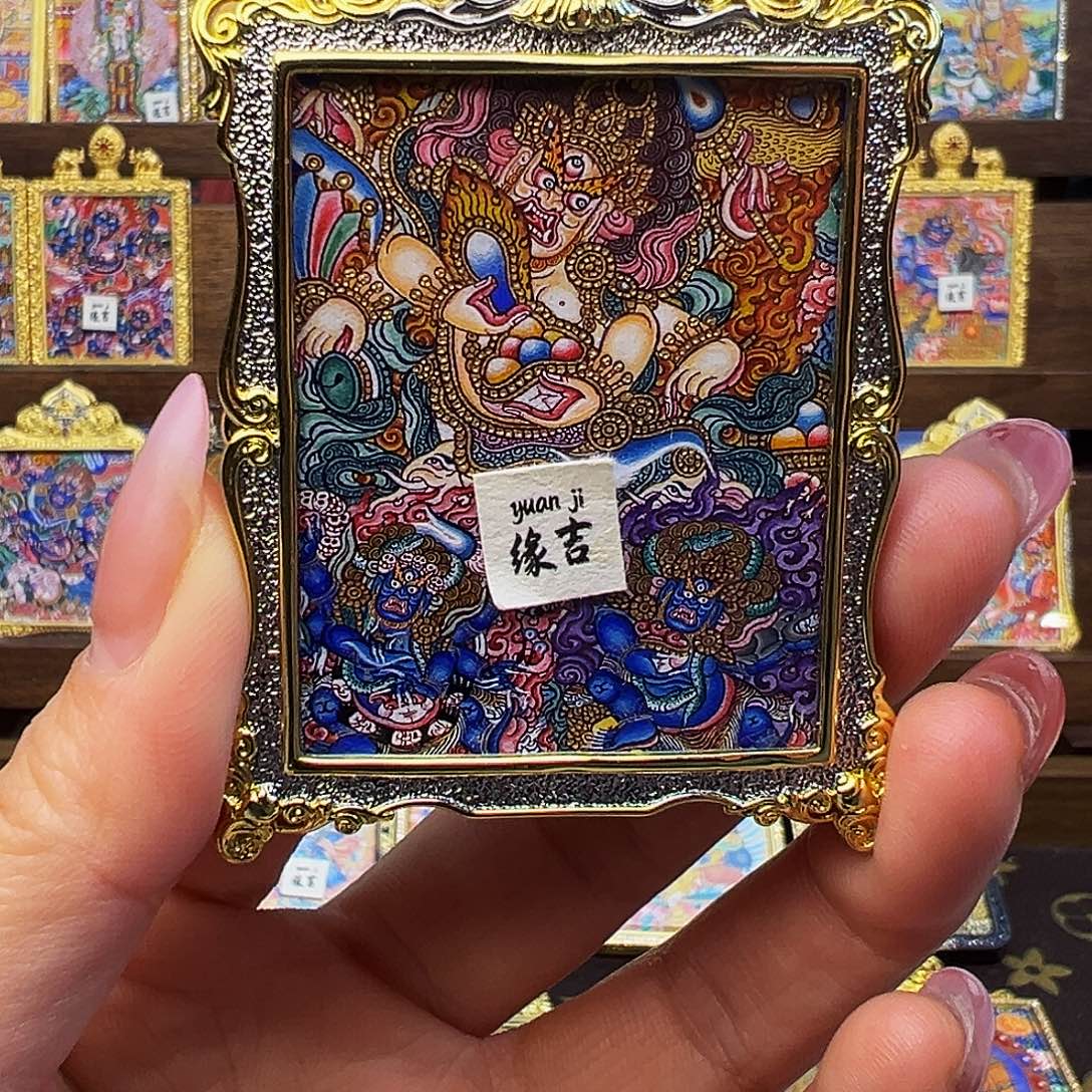 吊坠多尊白六臂 黑六臂 黑财神