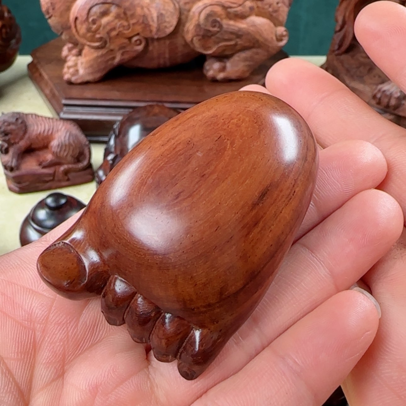 【闪购商品】黄花梨/降香黄檀其他知足常乐 手把件