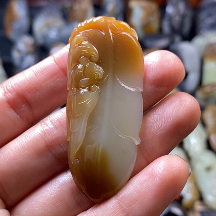 和田玉未镶嵌挂件