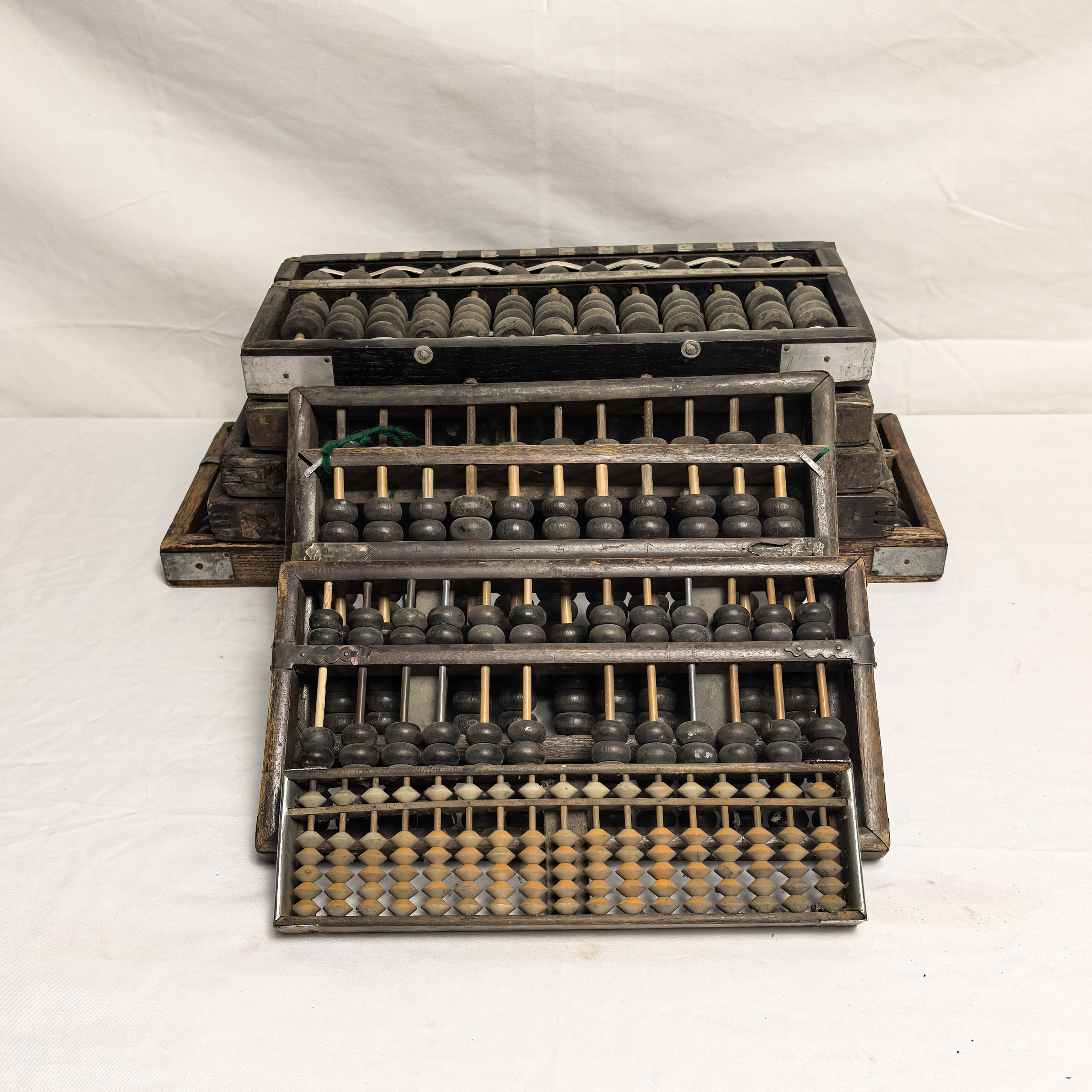 老物件实木算盘摆件复古怀旧老式五珠七珠珠算算盘造景装饰道具