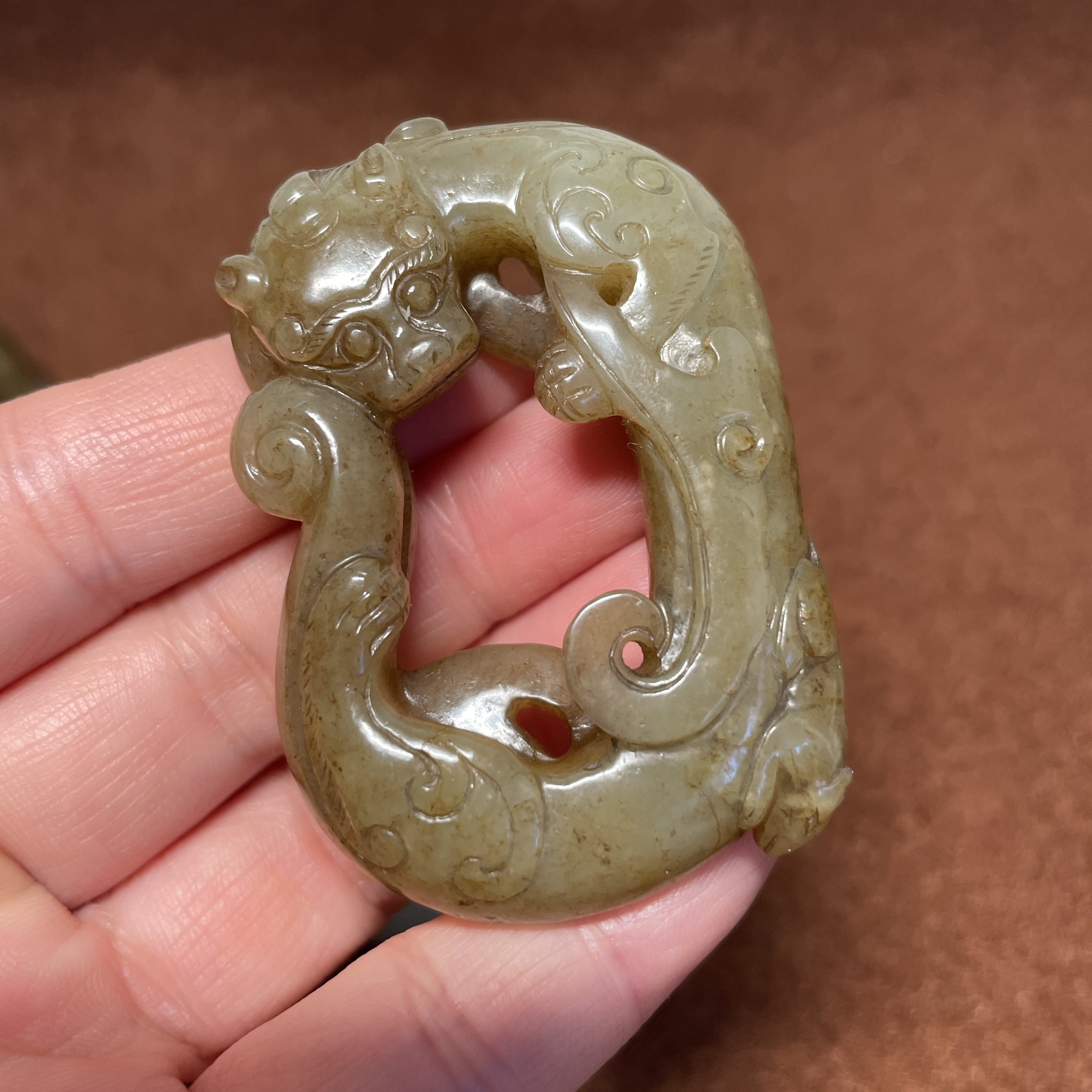 和田玉 螭龙环挂件精雕