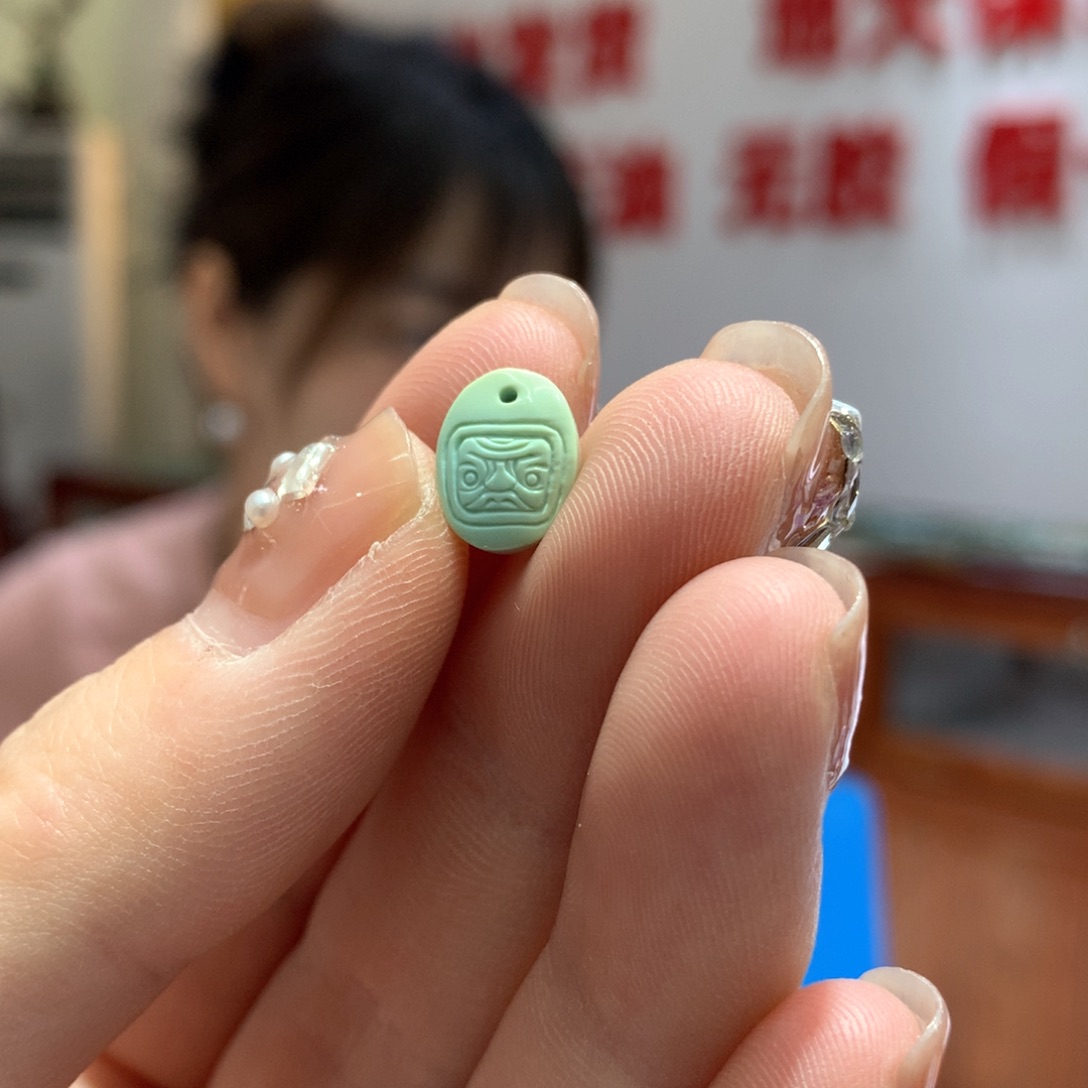 绿松石配饰未镶嵌