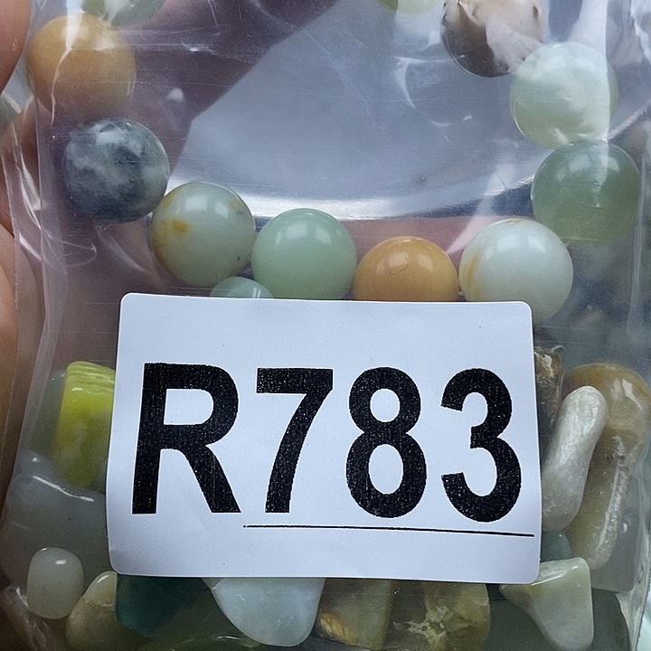 蛇纹石玉未镶嵌鱼缸石