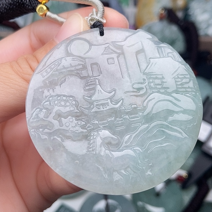 翡翠未镶嵌颈饰翡翠