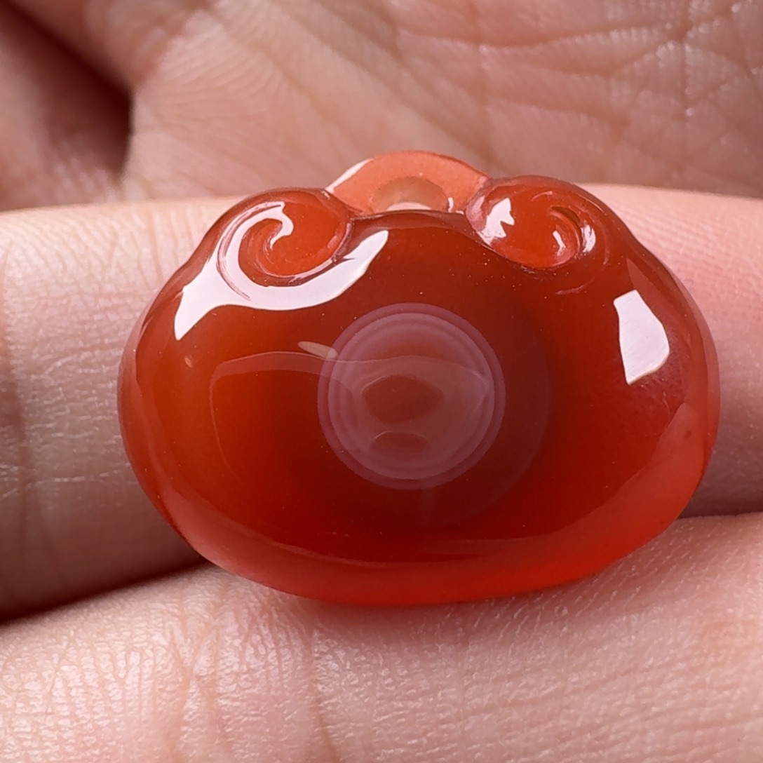 南红玛瑙天眼平安锁未镶嵌