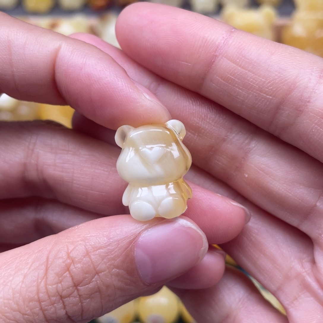 未镶嵌琥珀裸石蜜蜡