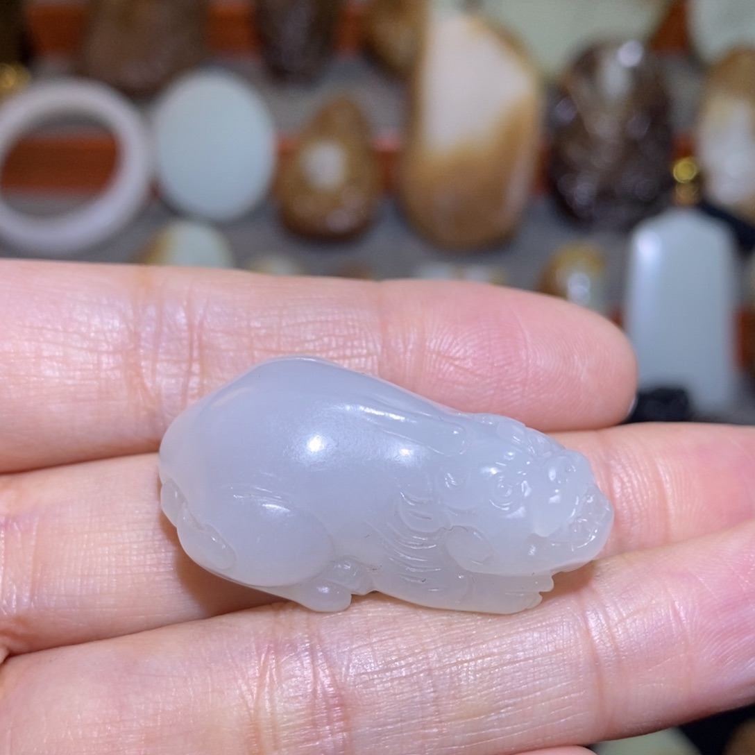 颈饰未镶嵌和田玉用****7招财貔貅