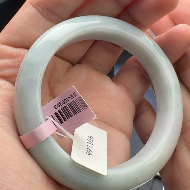 翡翠未镶嵌手镯手镯