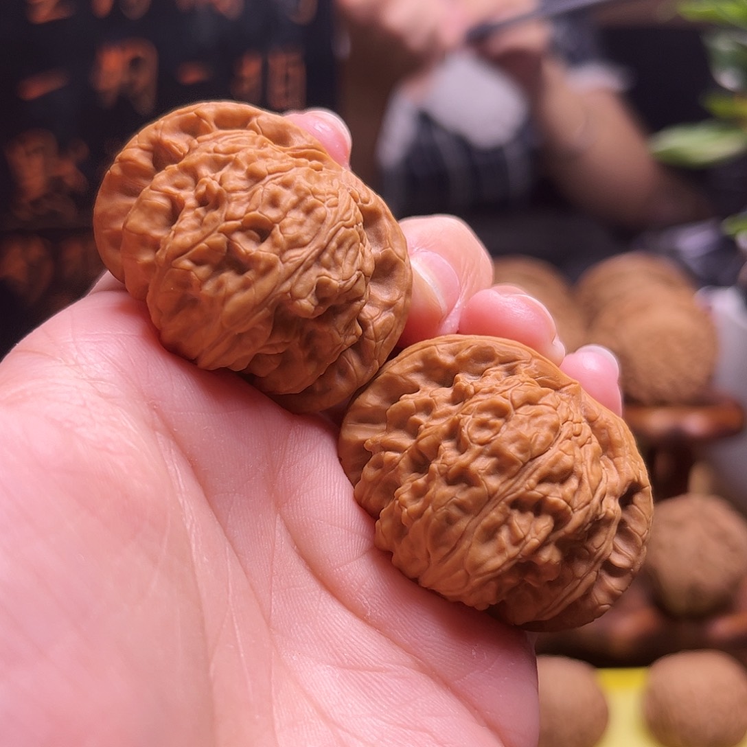 把件文玩核桃40尺白狮子10