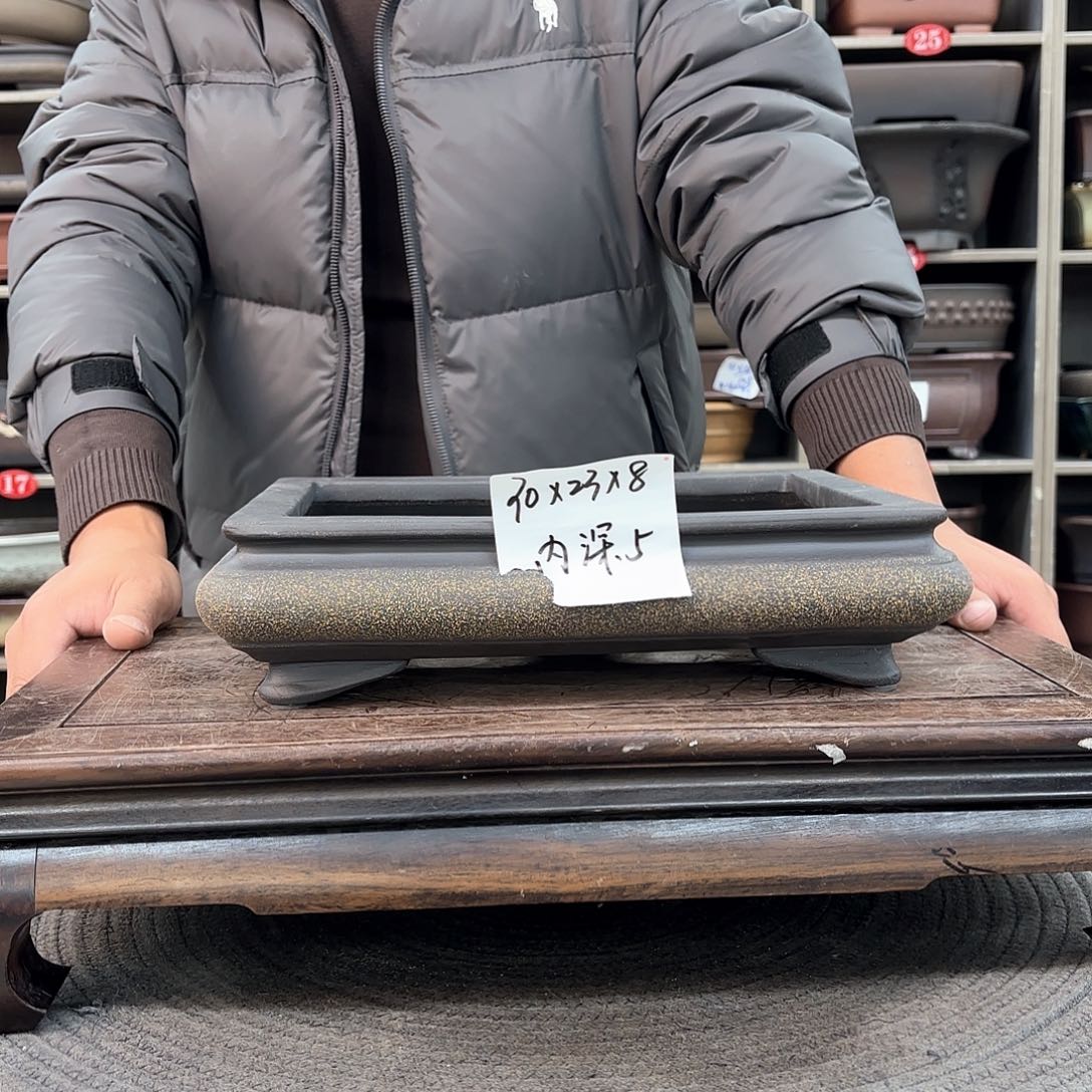 紫砂花盆紫砂的味道真的是很