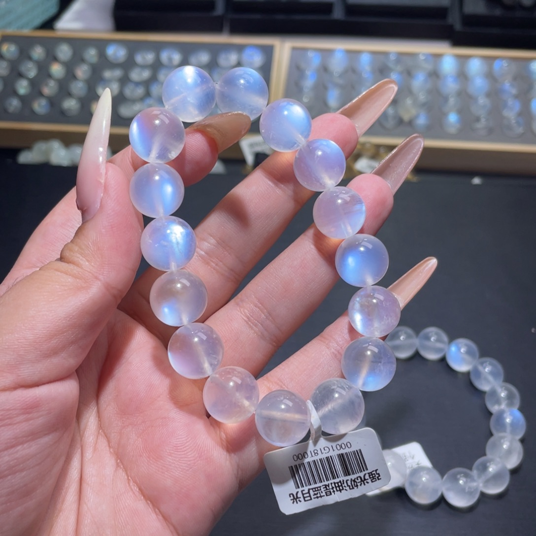****芊未镶嵌长石手链蓝月光手链