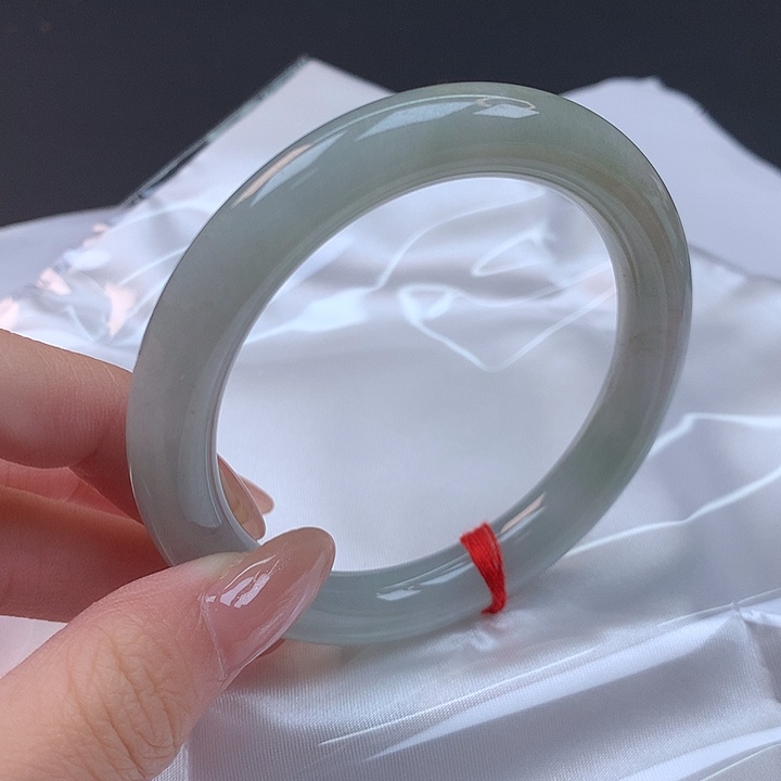 翡翠未镶嵌手镯57