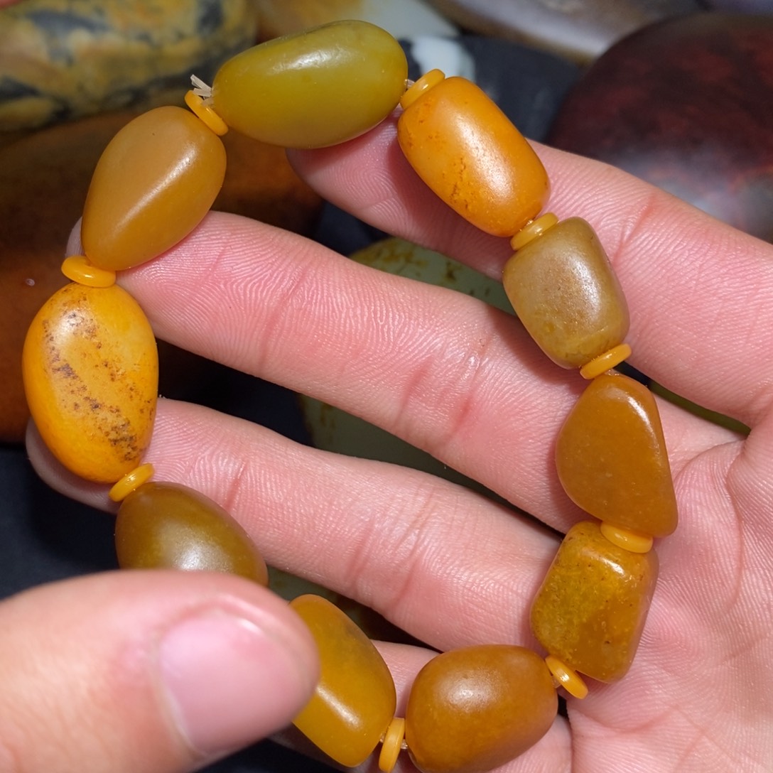 和田玉未镶嵌珠宝奇石