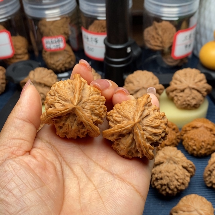 吊坠文玩核桃38盘山三棱