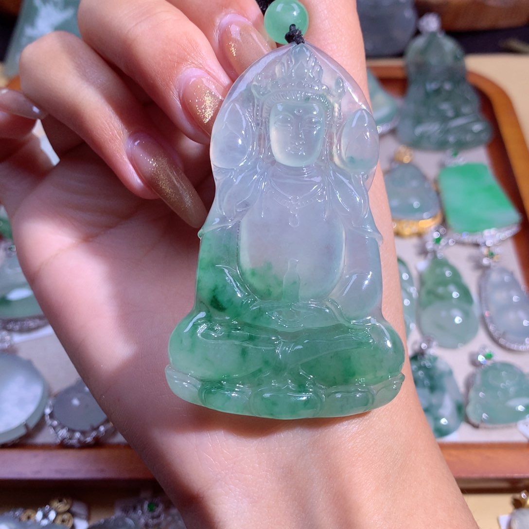 翡翠吊坠(不含链)未镶嵌