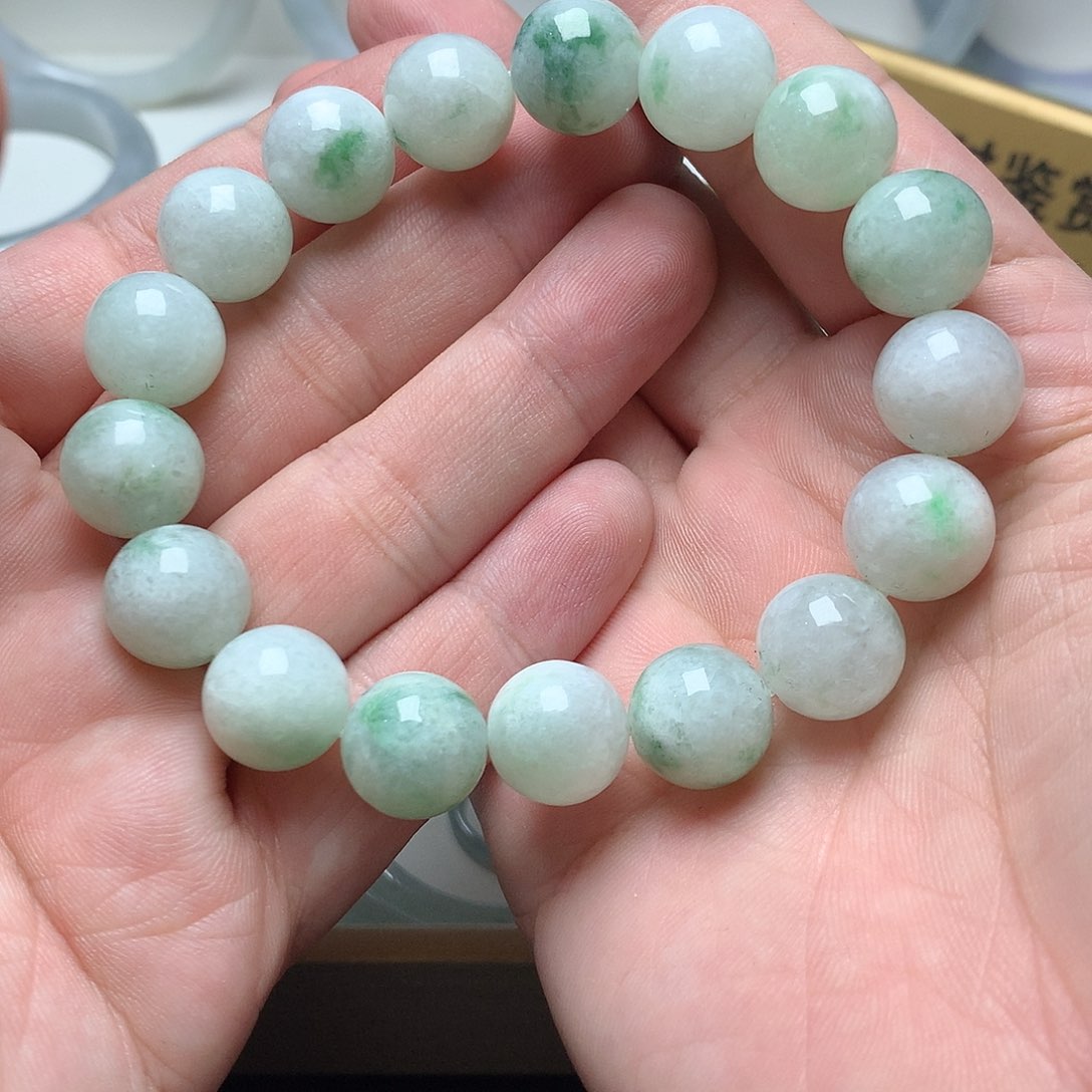 颈饰未镶嵌翡翠卡13