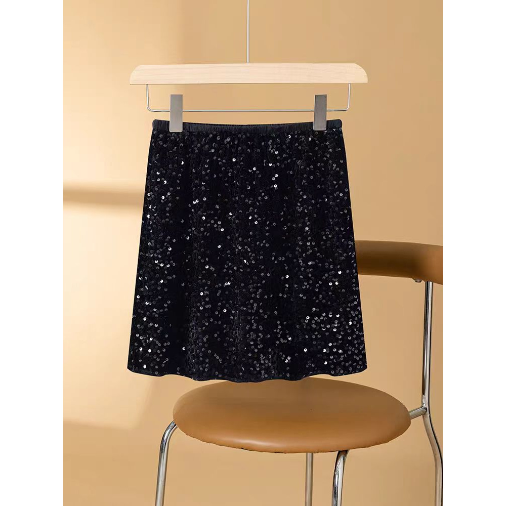 高级感亮片短裙女秋季2025新款复古重工a字丝绒秋冬松紧腰半身裙