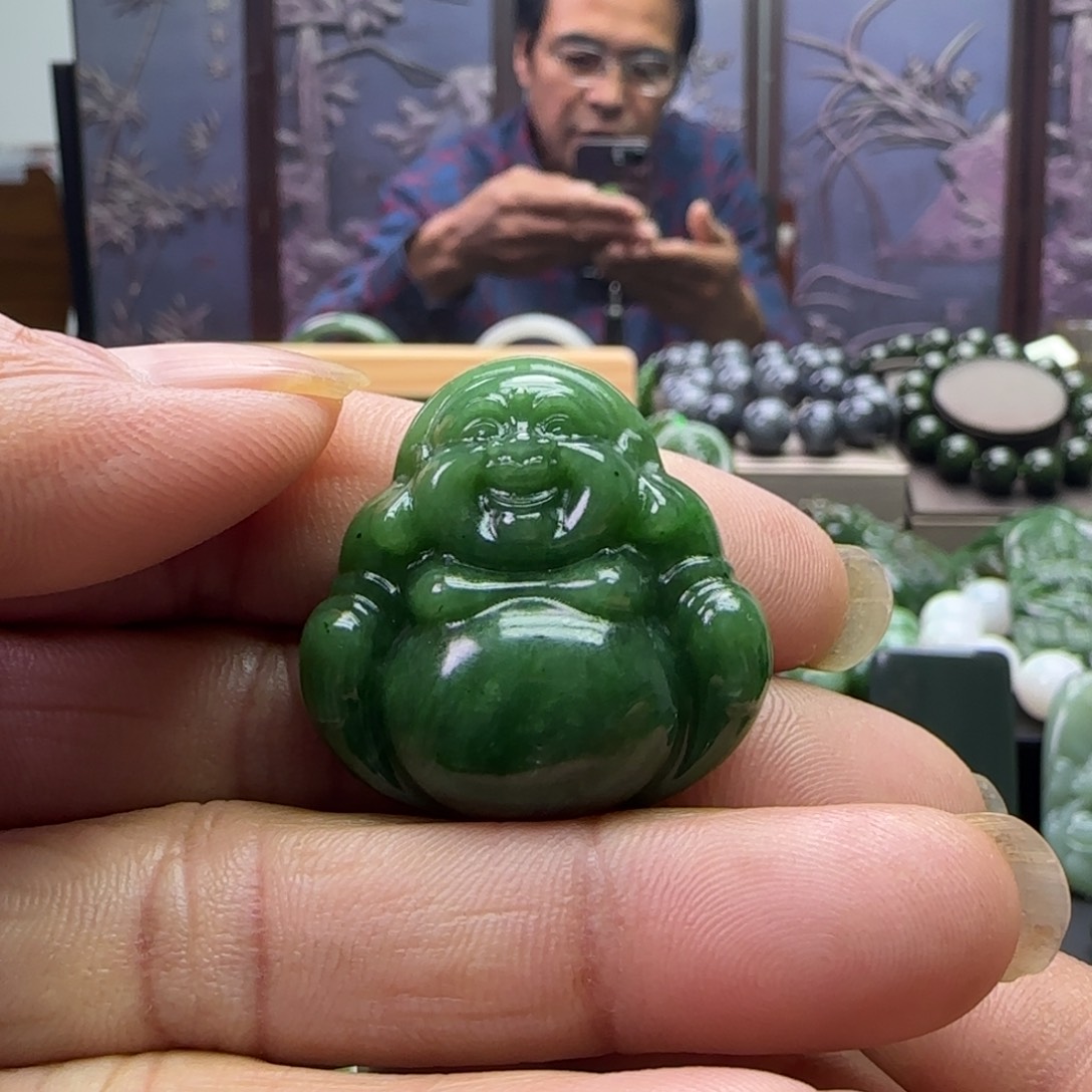 和田玉未镶嵌珠宝奇石