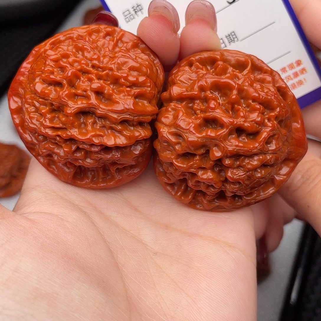 桃核吊坠46官帽525