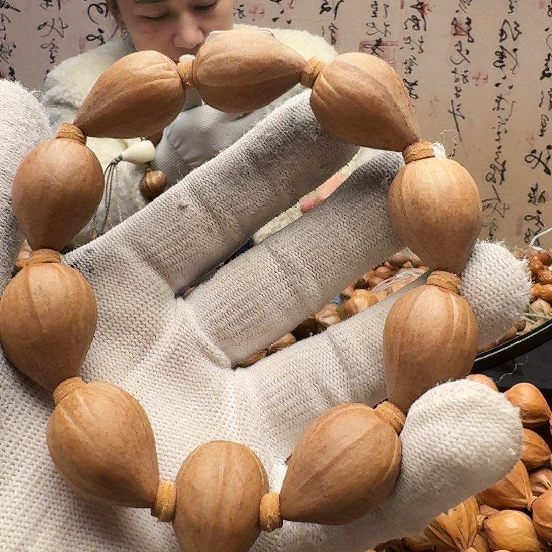 手串橄榄核德庆王