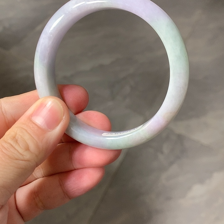 翡翠颈饰未镶嵌56.7圈