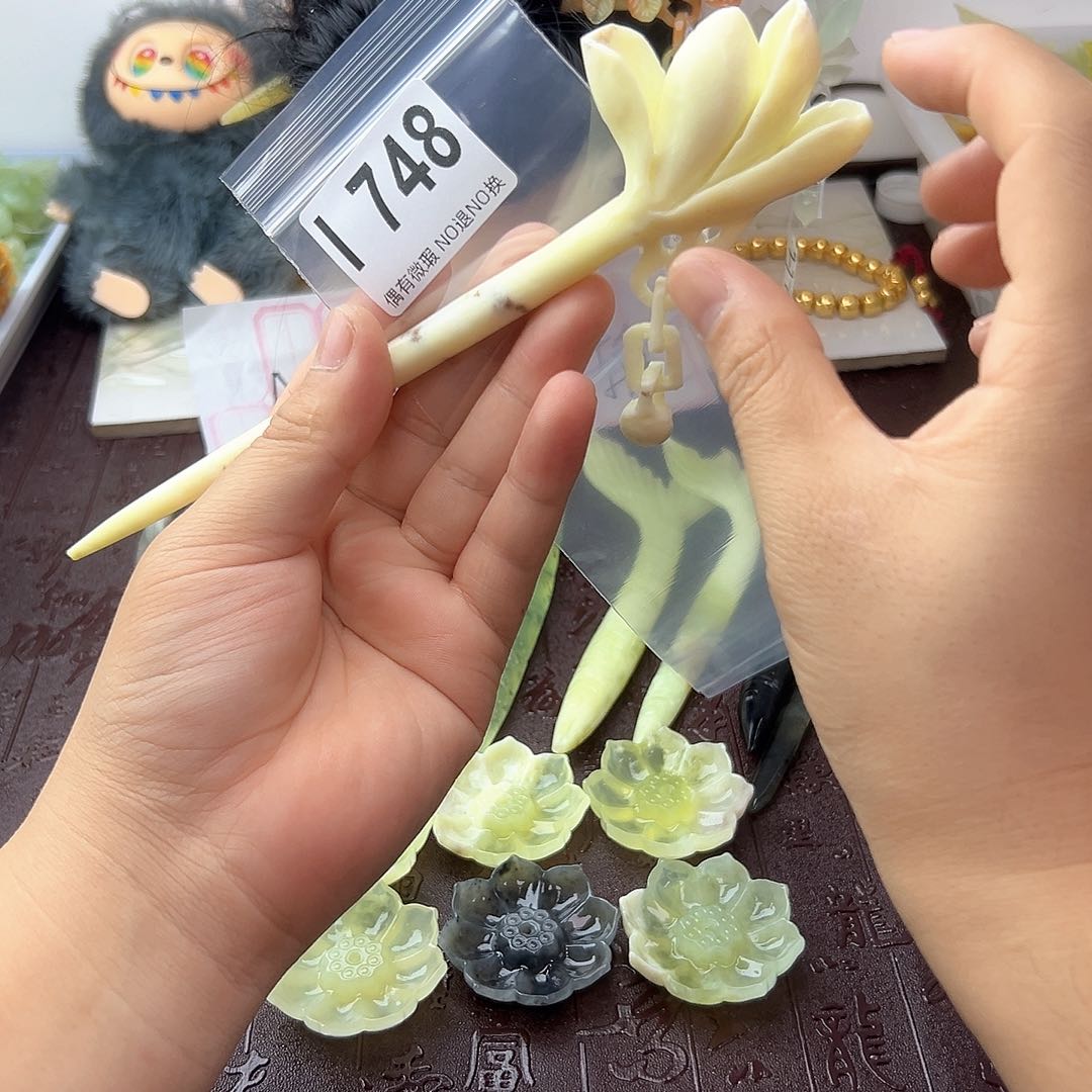 合金蛇纹石玉发饰好***?