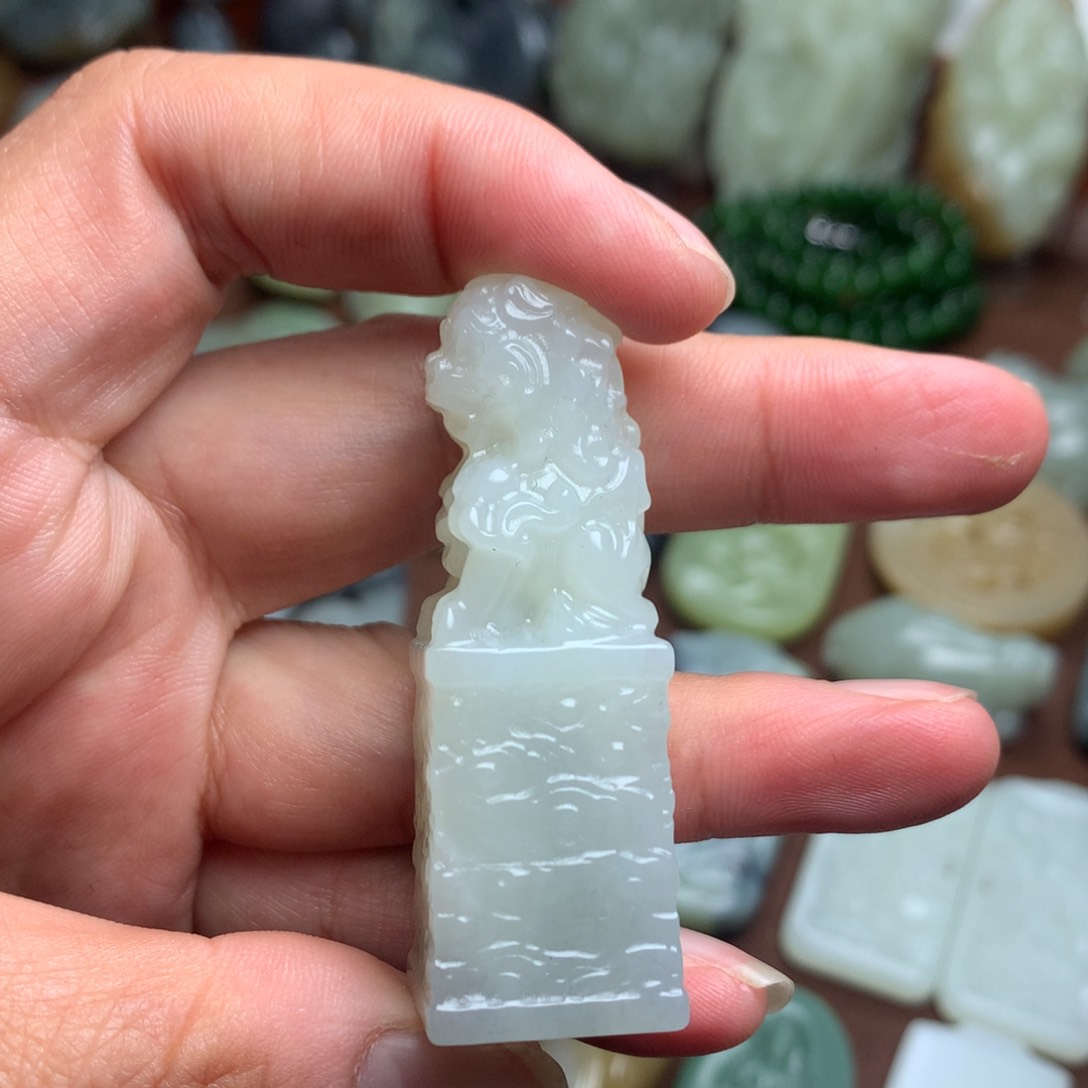 和田玉挂件未镶嵌