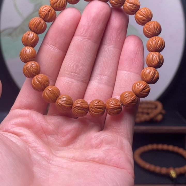 桃核手串11玉龙脊手串