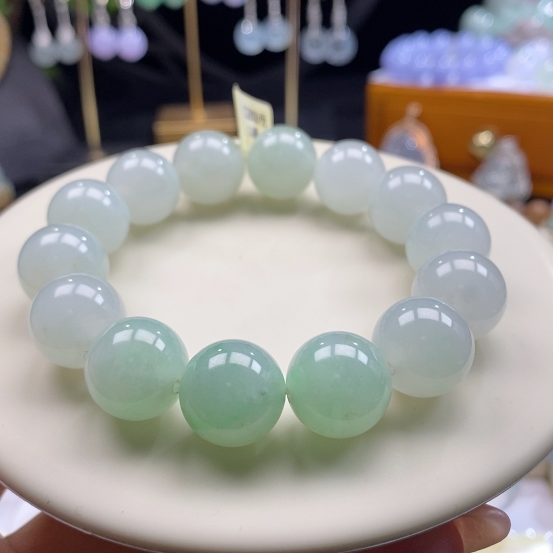 翡翠颈饰未镶嵌翡翠冰淡阳底手串卡14+