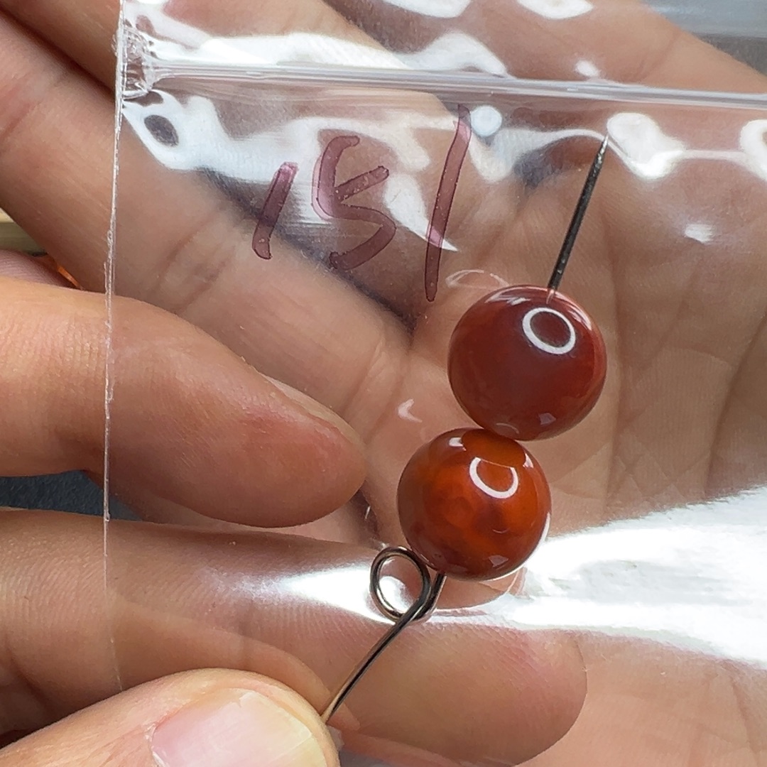 南红玛瑙未镶嵌配饰2粒151