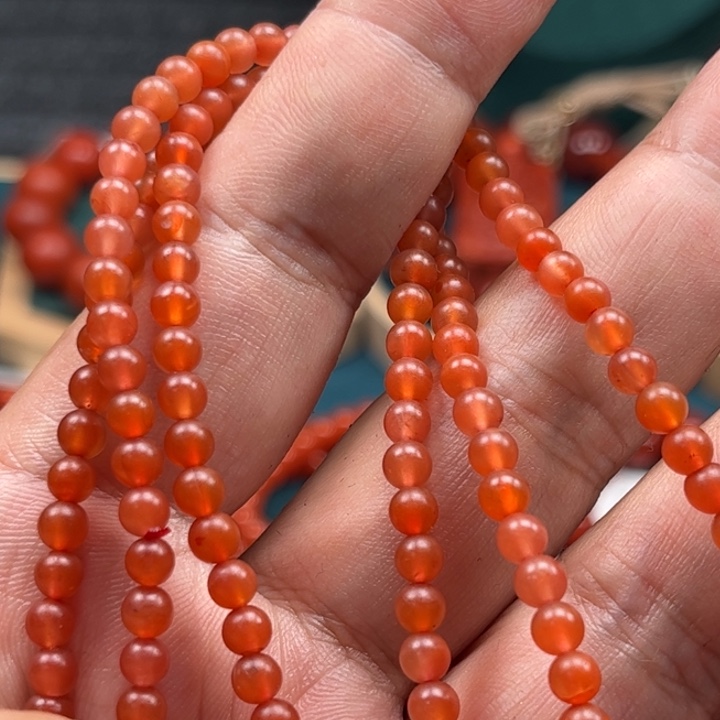 南红玛瑙手链未镶嵌