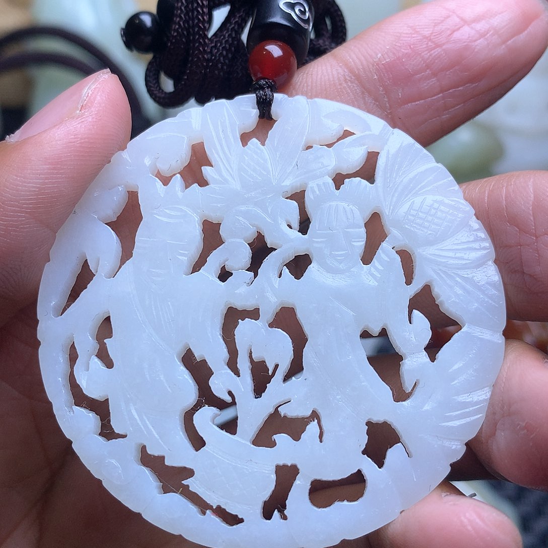 和田玉挂件未镶嵌