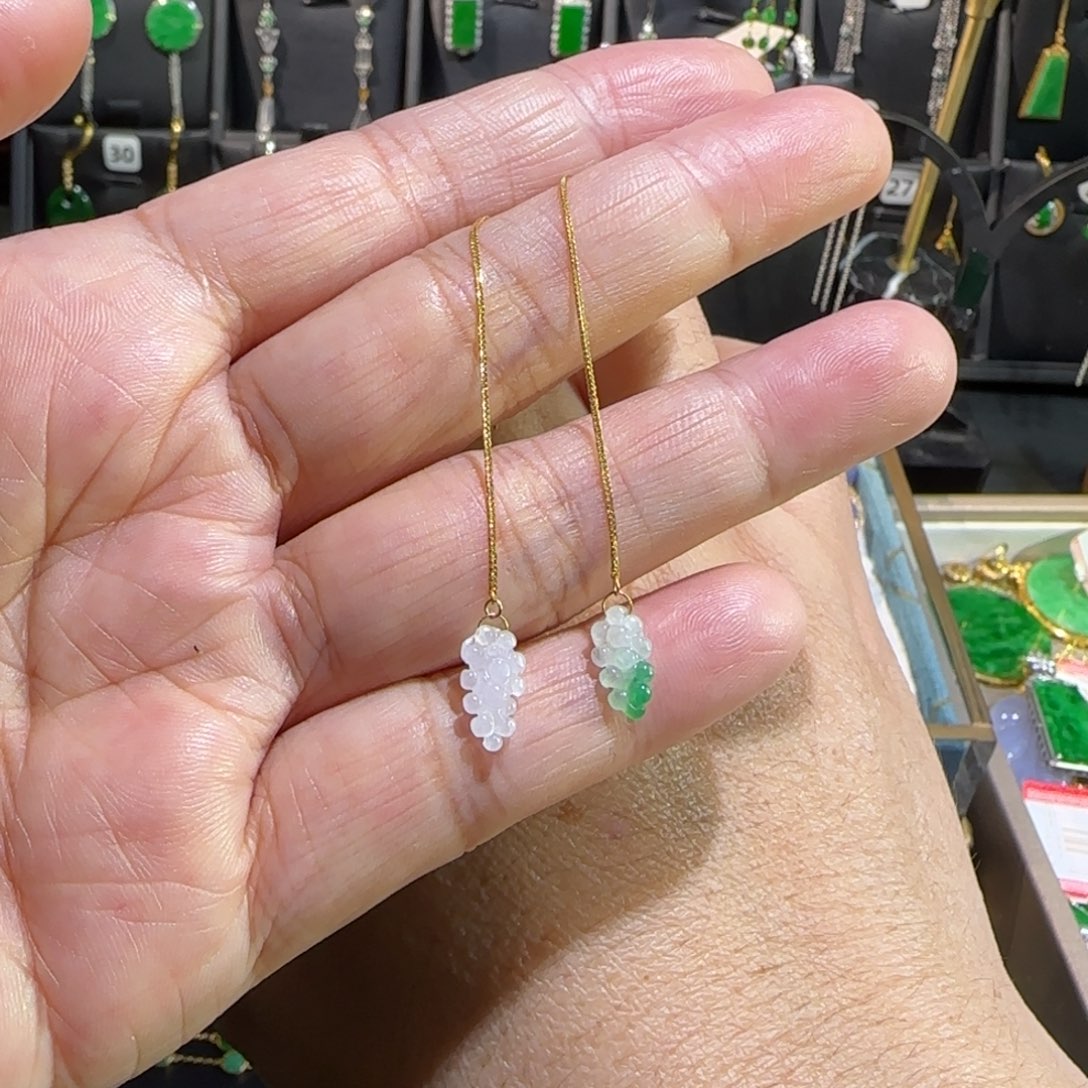 翡翠18K金镶嵌颈饰耳线