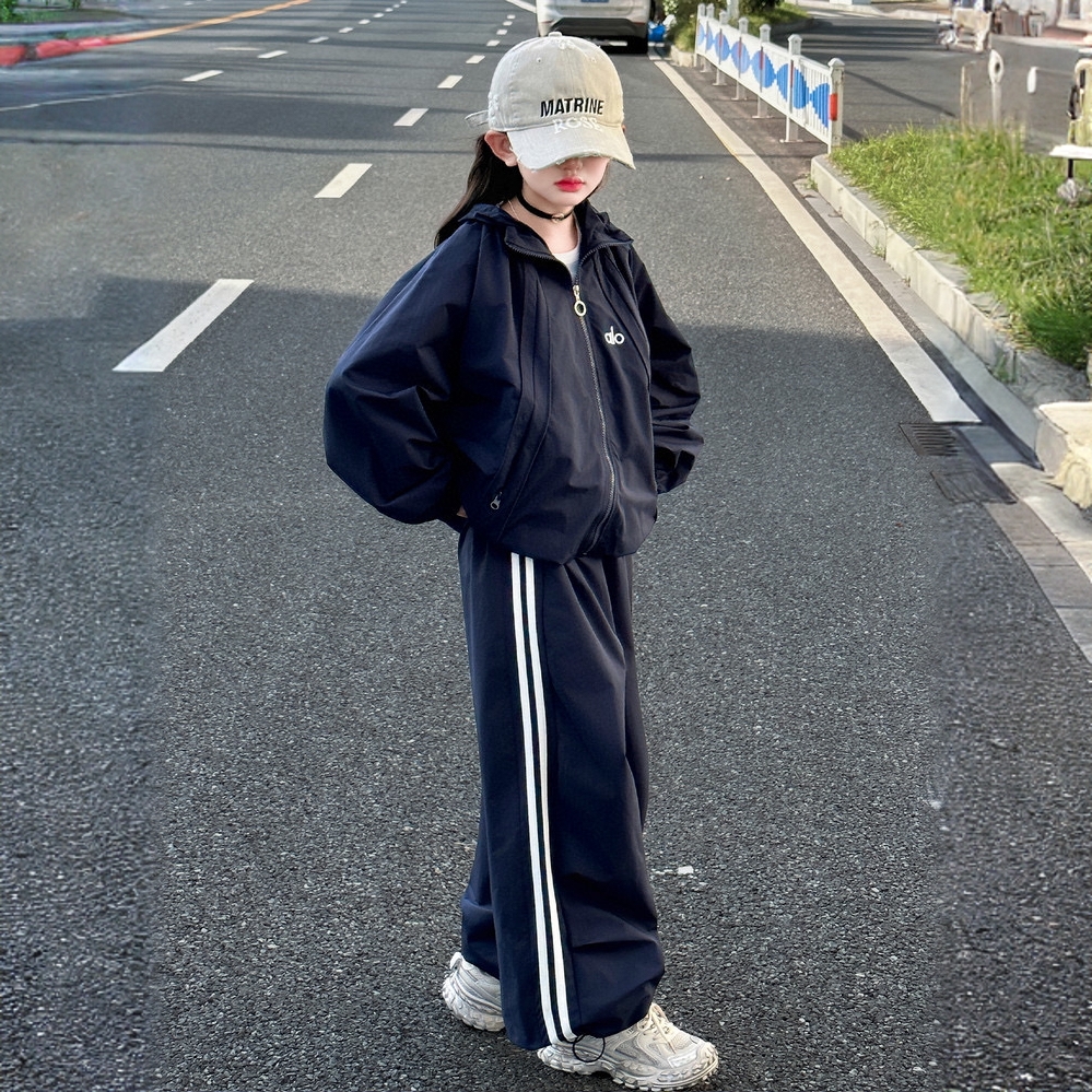 童小乖MYT&2525拉条休闲套装