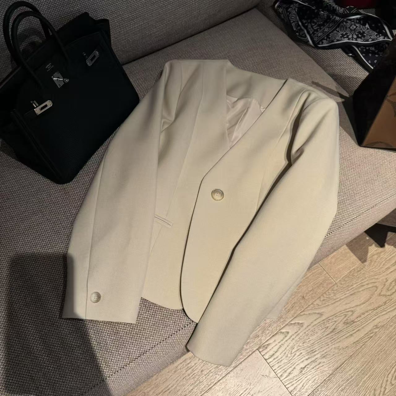 阿黎精选-------高定V领外套