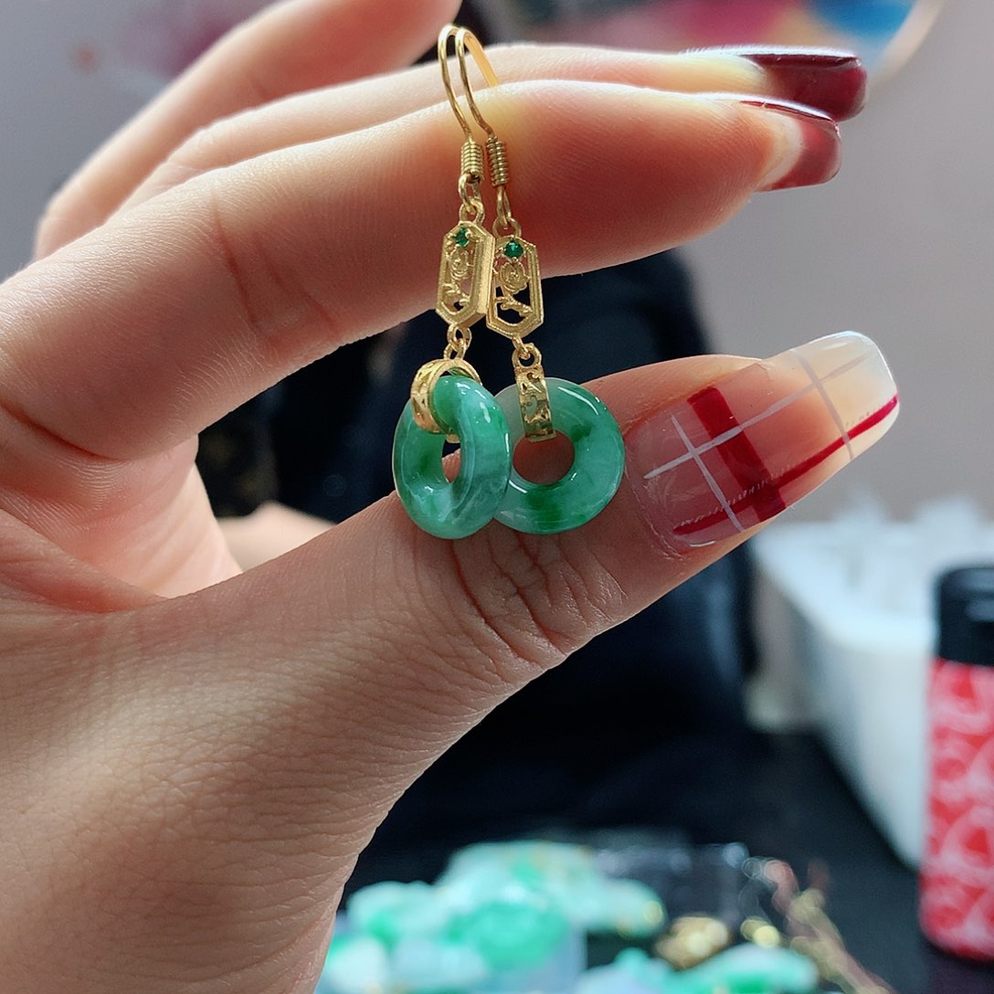【闪购商品】翡翠耳饰未镶嵌，