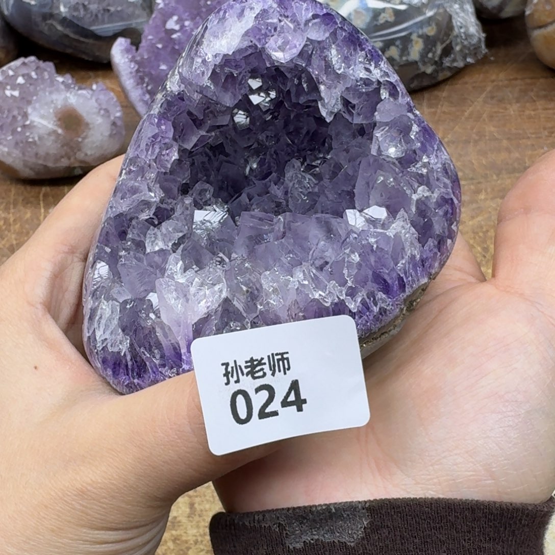 水晶大型摆件（非配饰）未镶嵌