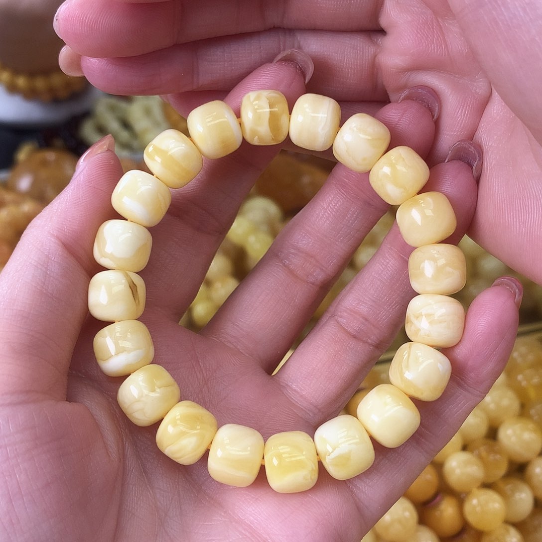 未镶嵌琥珀珠宝奇石花**开