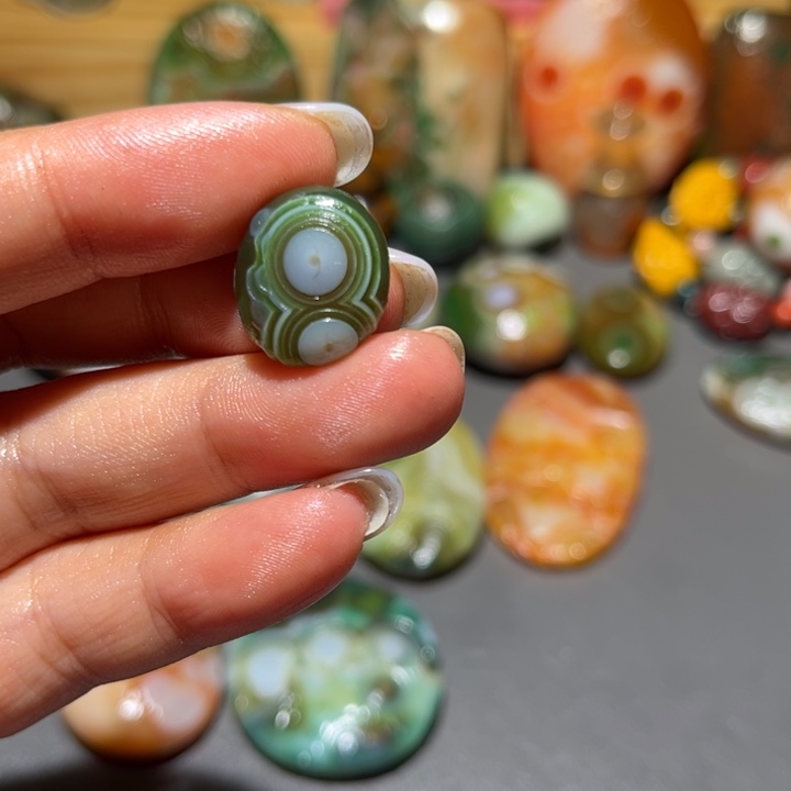 用***1玛瑙/玉髓颈饰未镶嵌