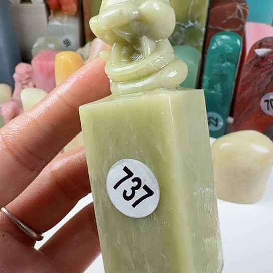 青田石印石农*印石章料……..