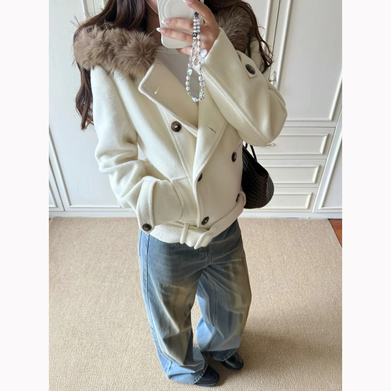 毛领双排扣短款毛呢咩咩毛大衣连帽外套女收腰秋冬款加厚百搭时尚