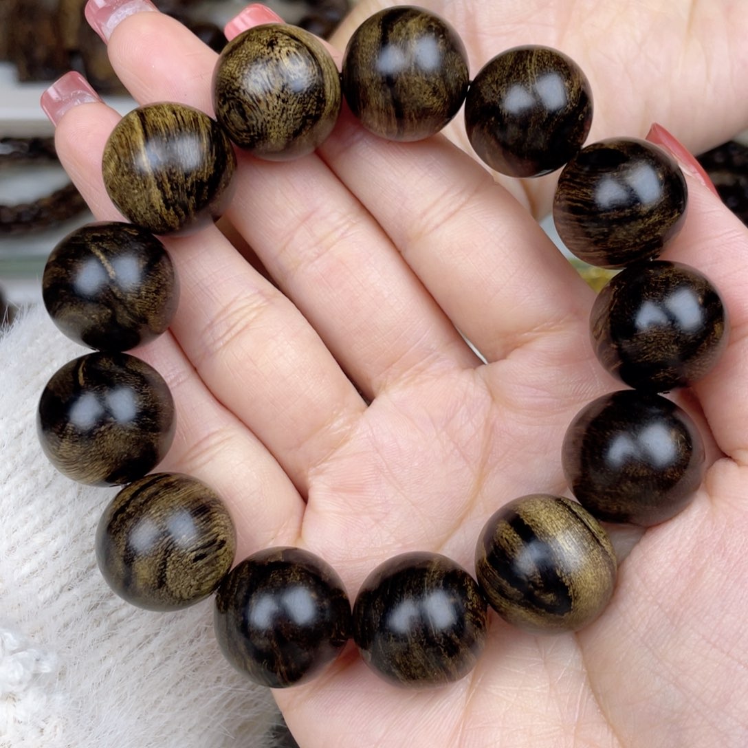 沉香手串佛*越南芽庄白棋虎斑玉化