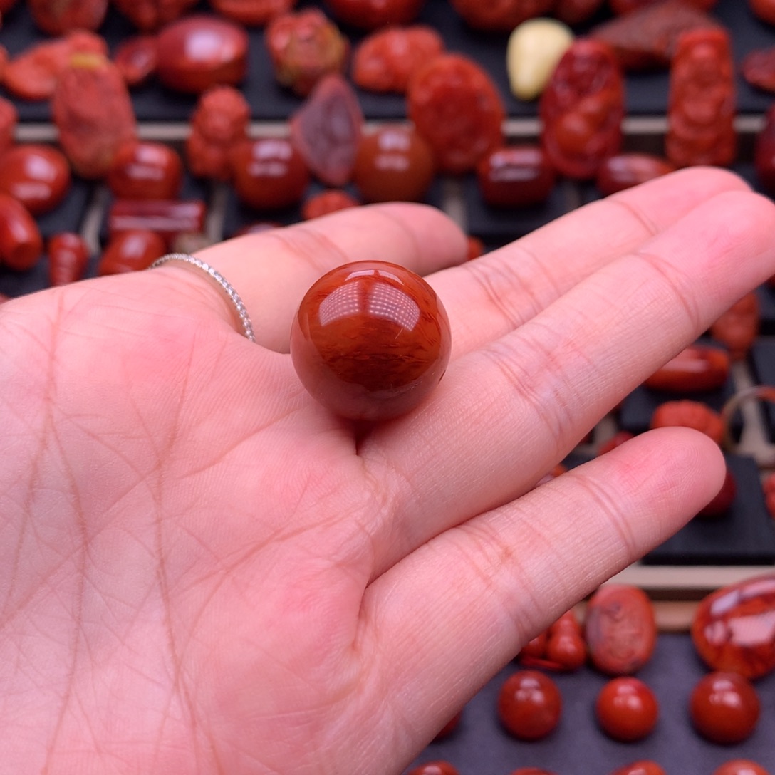 南红玛瑙未镶嵌川料原矿高品圆珠18.8mm