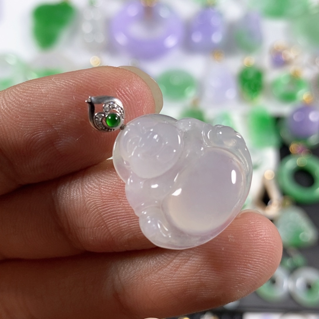 翡翠颈饰18K金镶嵌翡翠