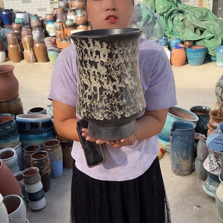 口20高30一g盆子。 