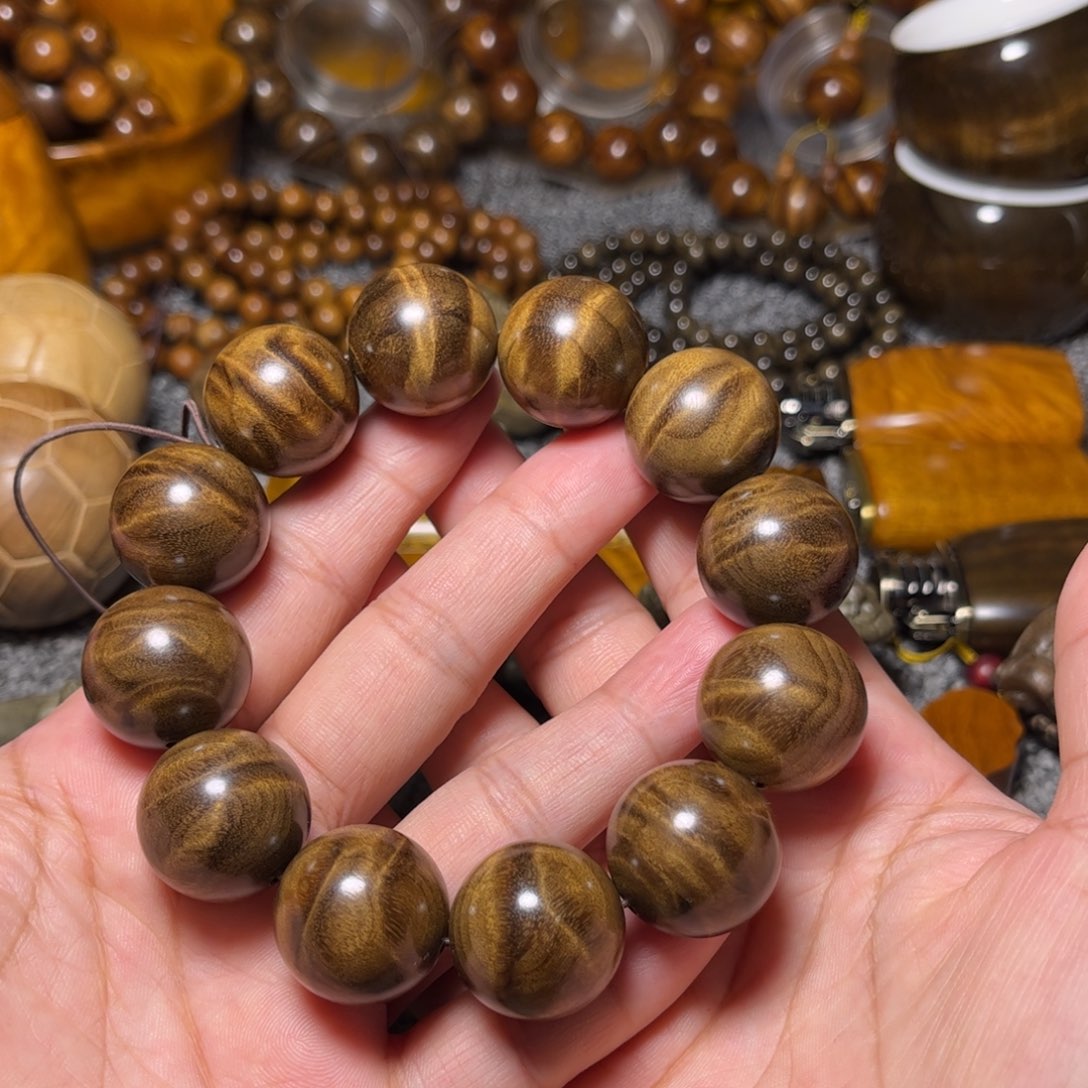 金丝楠阴沉木花纹2.0