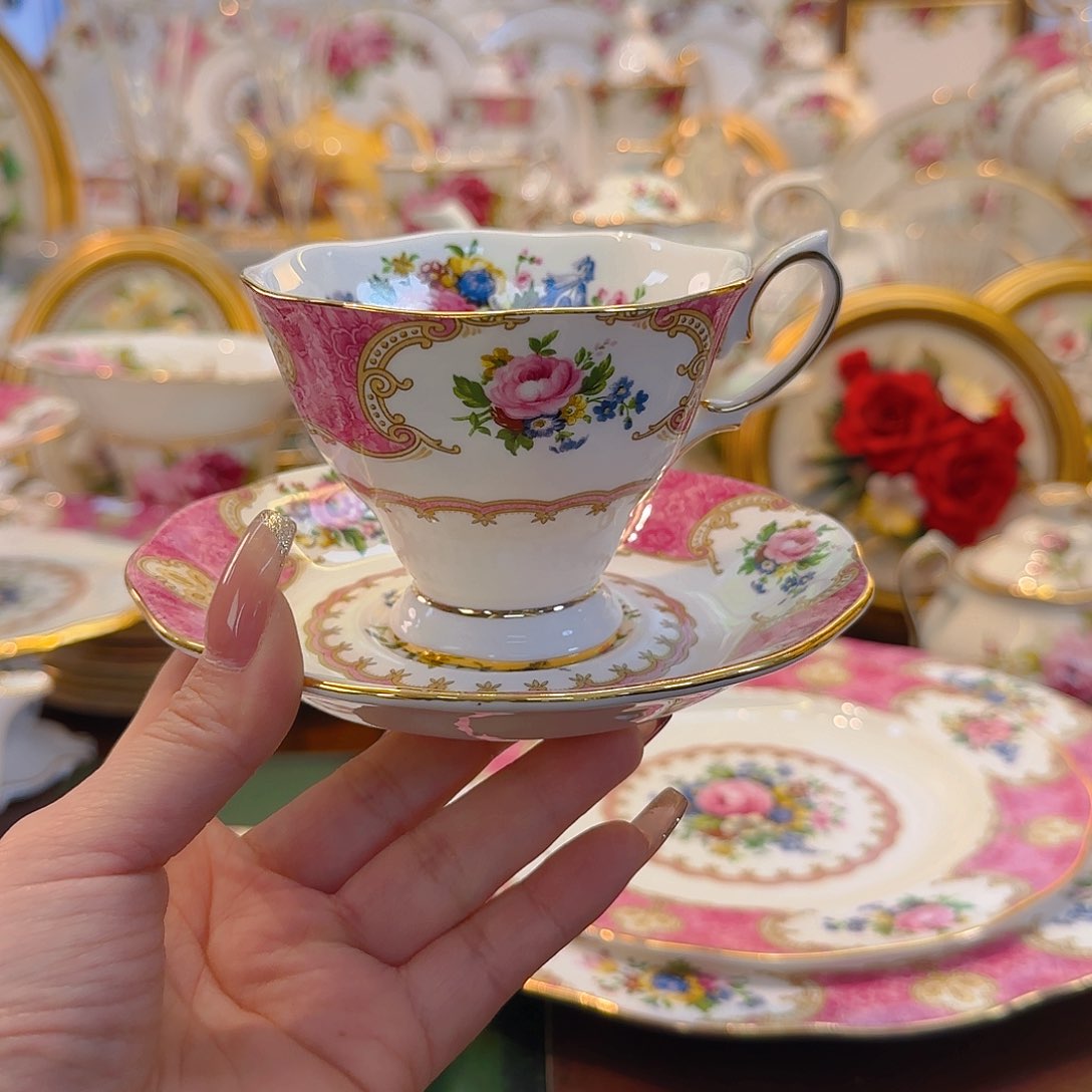 摆件欧洲瓷器收藏鉴赏