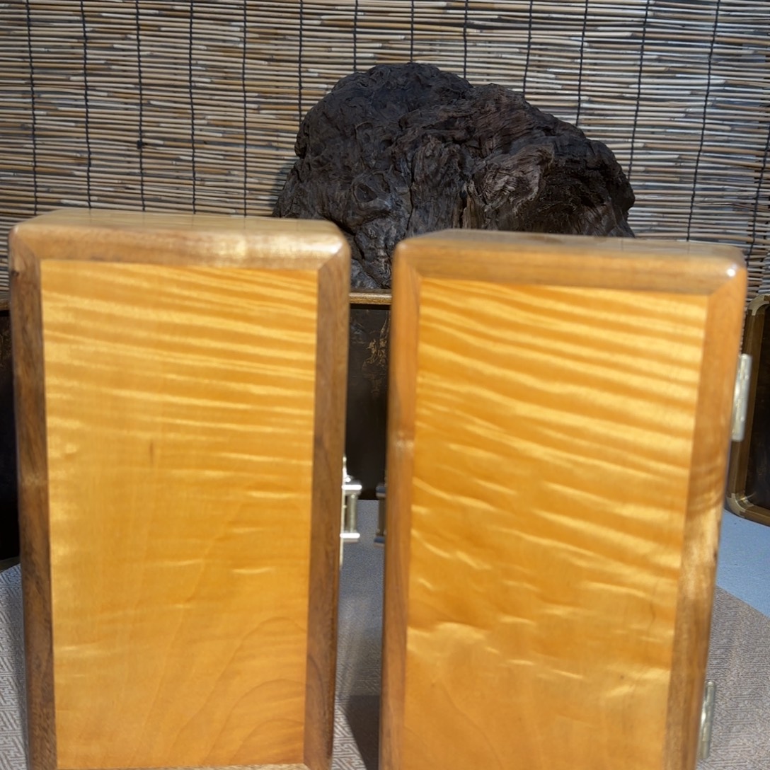 李***峰楠木金丝楠木盒子