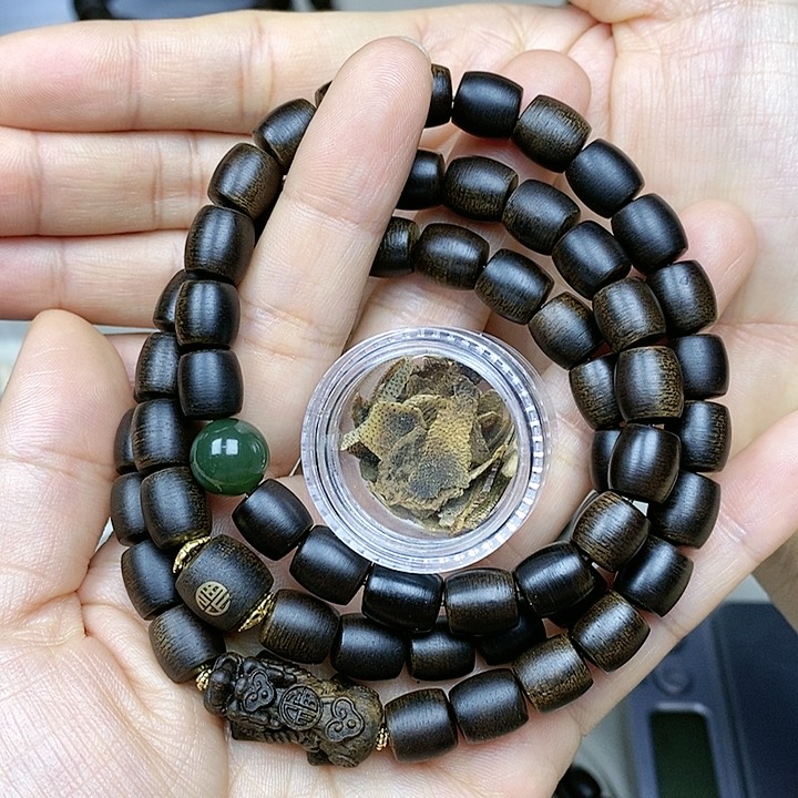 沉香沉香碎屑越南芽庄白棋楠