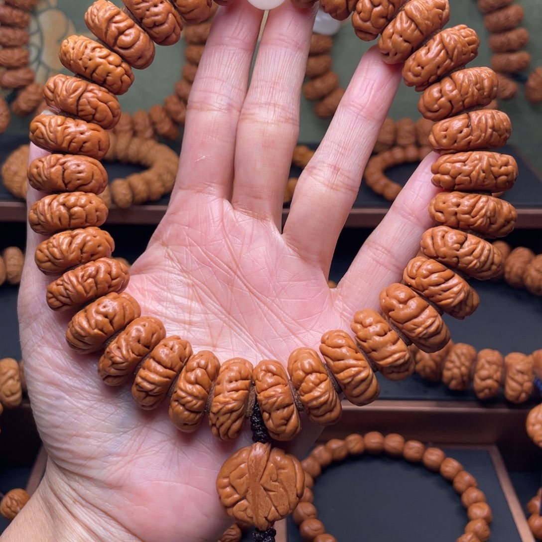 手串桃核20白玉龙